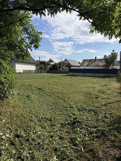 Teren Intravilan Tisauti - Strada Principala, toate utilitatile - 2