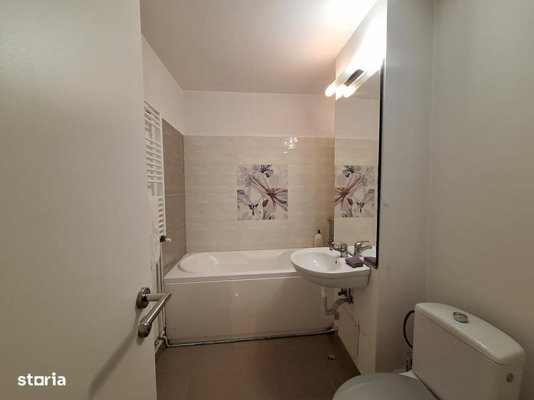 Apartament cu 3 camere decomandat în Dorobanților