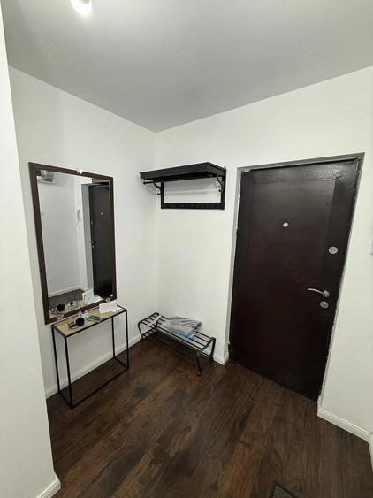 Apartament cu 2 camere decomandat în Baba Novac
