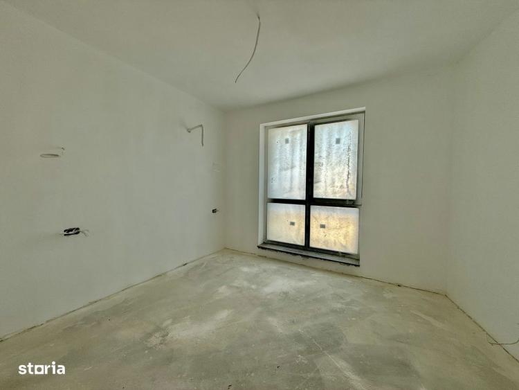 Apartament cu 3 camere decomandat în Dacia