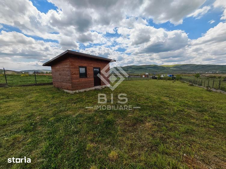 Teren de 2200 mp, în Șieu