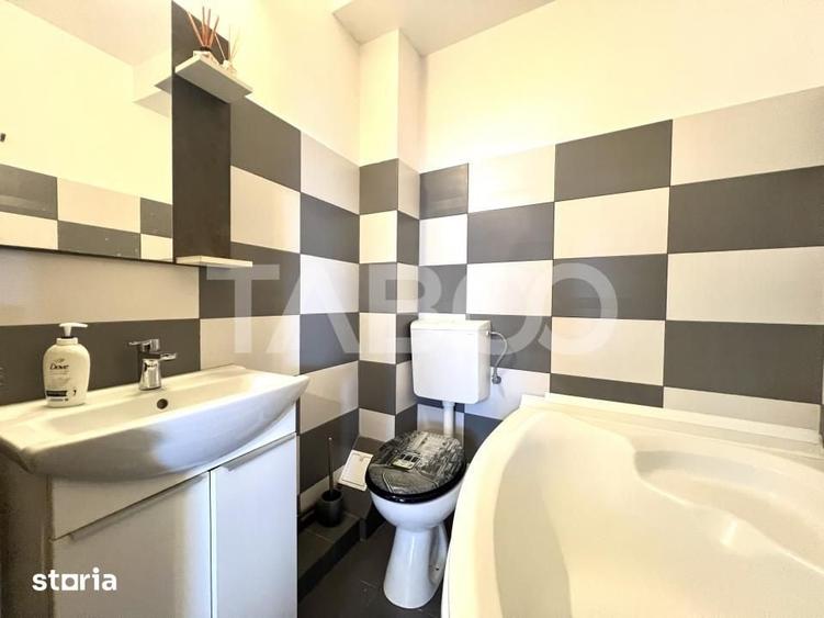 Apartament cu 3 camere semidecomandat în Someșeni