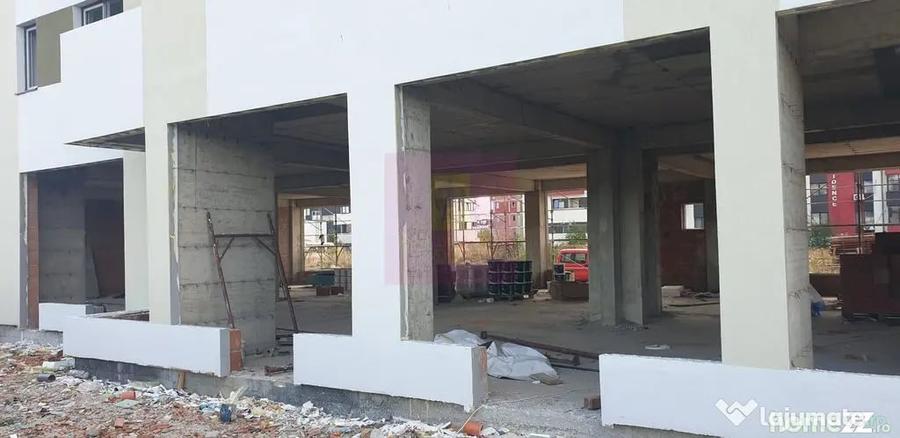 Spațiu comercial, de 330 mp, în Chiajna