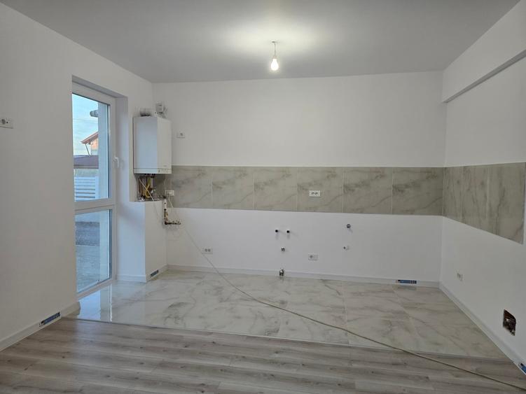 Casă cu 3 camere cu Teren 300 Mp în Pantelimon