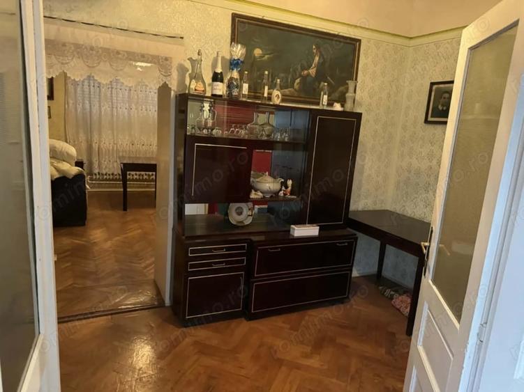 Casă cu 4 camere cu Teren 3611 Mp în Iratoșu
