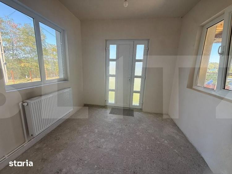 Casă cu 4 camere cu Teren 1200 Mp în Mihai Eminescu