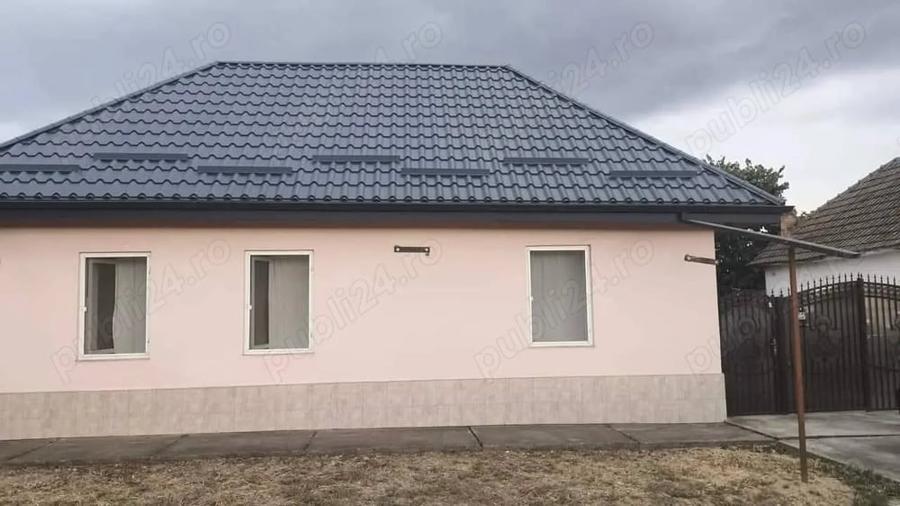 Casă cu 4 camere cu Teren 913 Mp în Cenad