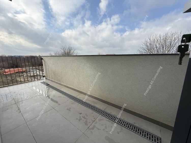 Apartament cu 2 camere semidecomandat, mobilat în Dumbrăvița