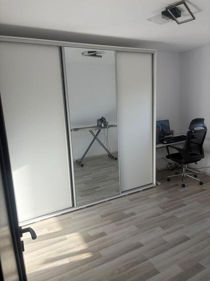 Casă cu 3 camere în Holboca