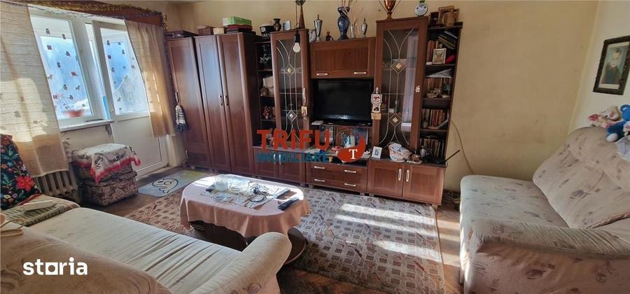 Apartament cu 2 camere decomandat în Cetate