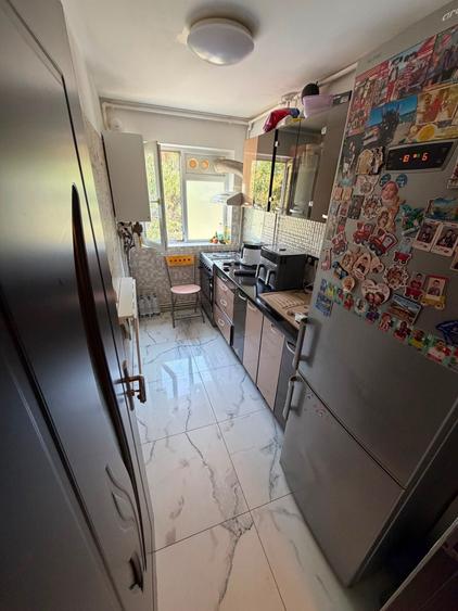 Apartament de vanzare cu 3 camere - 8