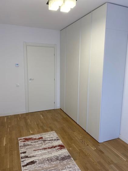 Apartament cu 3 camere decomandat în Domenii