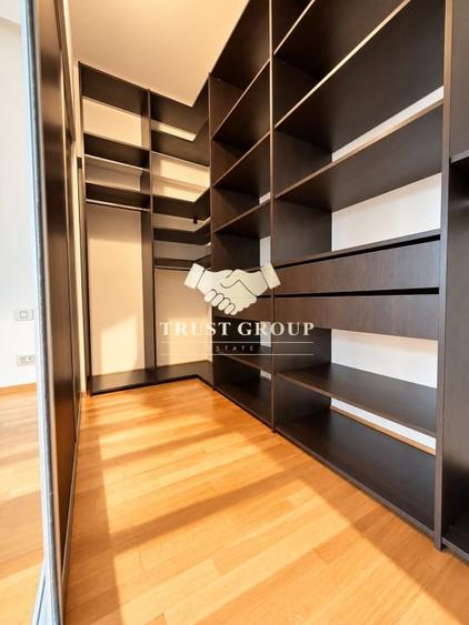 Apartament cu 3 camere decomandat, mobilat în Ultracentral