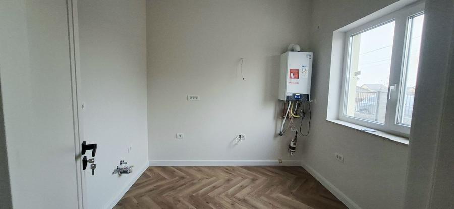 Duplex cu 4 camere cu Canalizare în Dumbrăvița