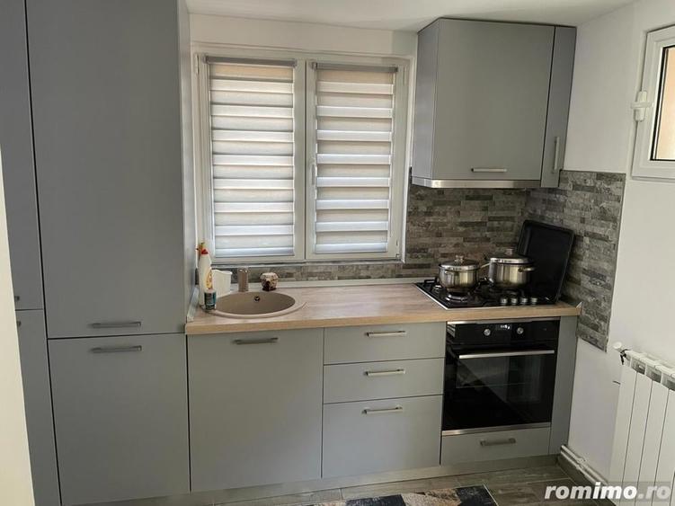 Casă cu 3 camere în Bereasca