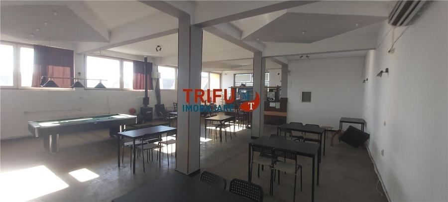Spațiu comercial, de 120 mp, în Central