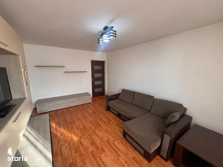 Apartament cu 2 camere semidecomandat în Central