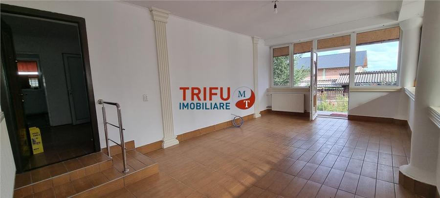 Casă individuală cu 4 camere cu Garaj în Micești