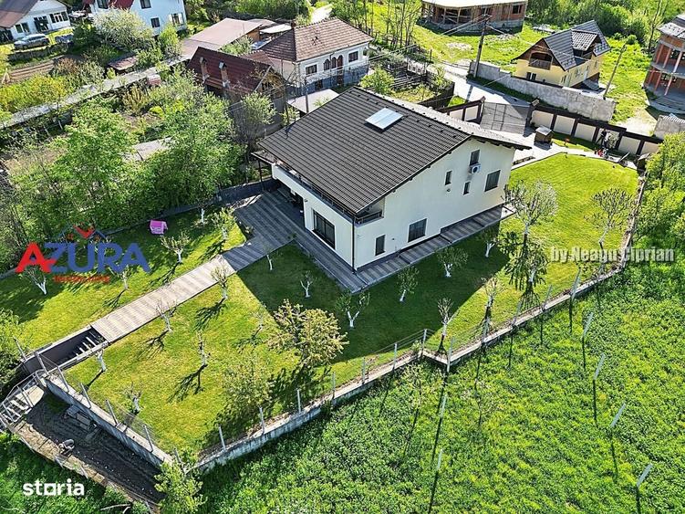 Casă cu 4 camere în Bucșenești