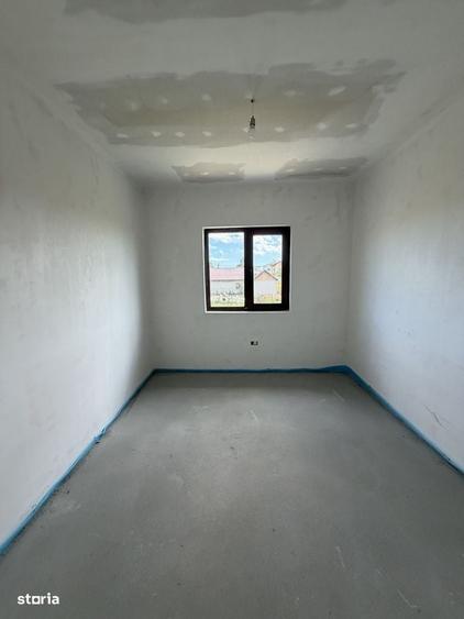 Casă cu 4 camere cu Teren 335 Mp în Central