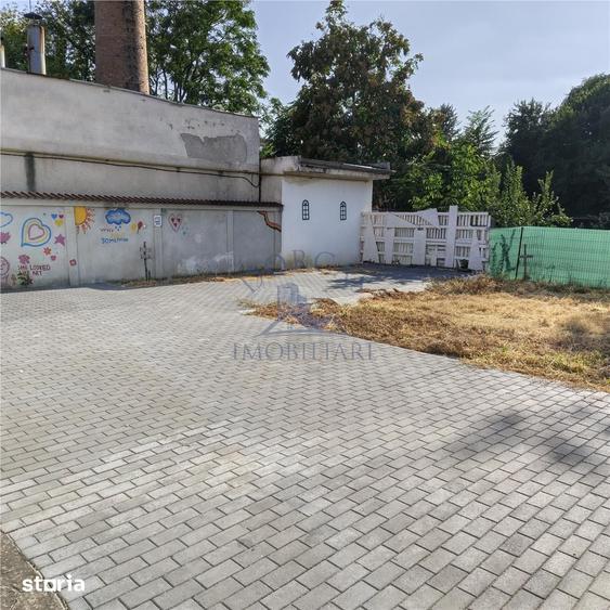 Casă cu 4 camere cu Teren 972 Mp în Central