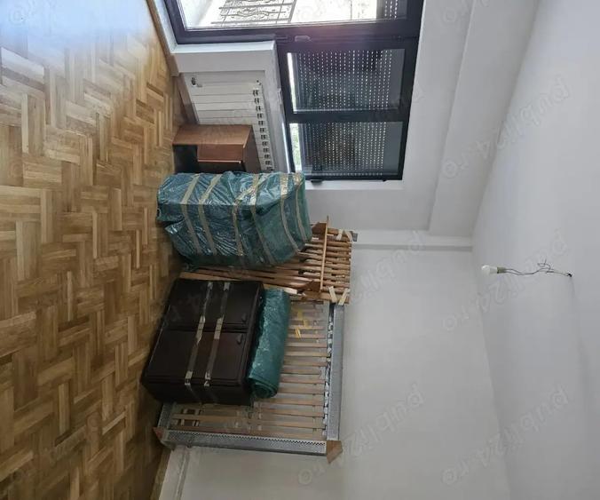 Apartament cu 4 camere în Moșilor