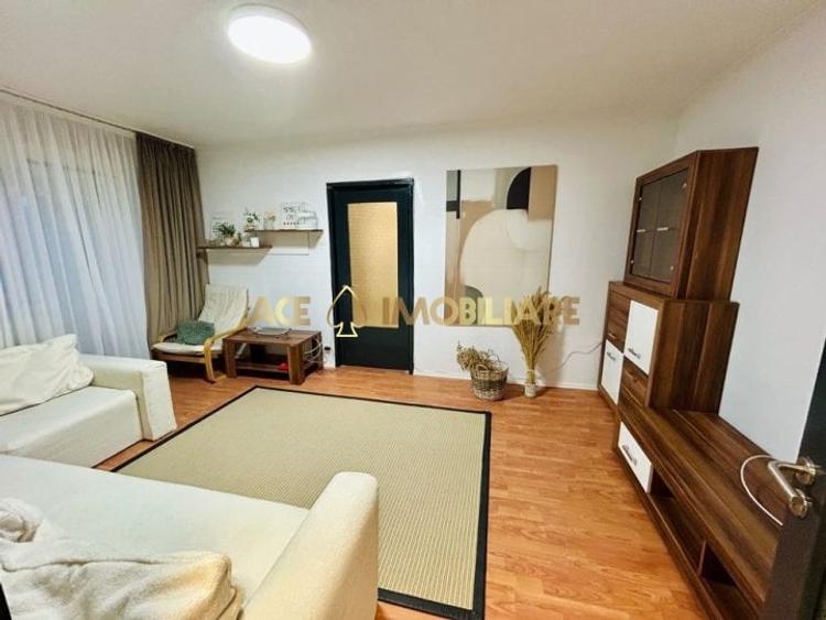 Apartament cu 2 camere semidecomandat, mobilat în Rahova