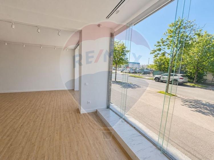 Spațiu comercial, de 117 mp, în Ultracentral