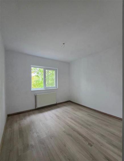 Apartament cu 2 camere decomandat în Dacia