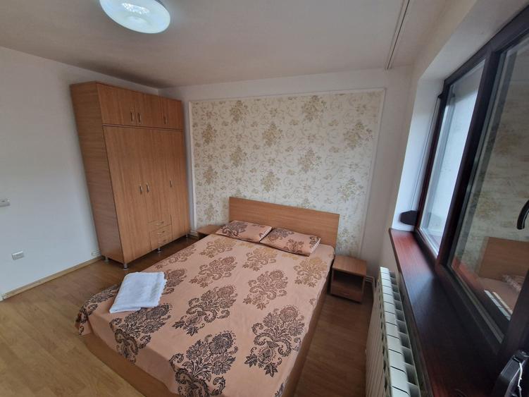 Apartament cu 2 camere semidecomandat în Calea Galați