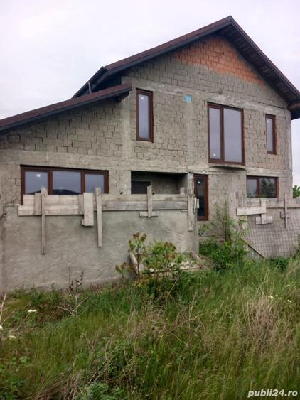 Casă cu 4 camere în Clinceni
