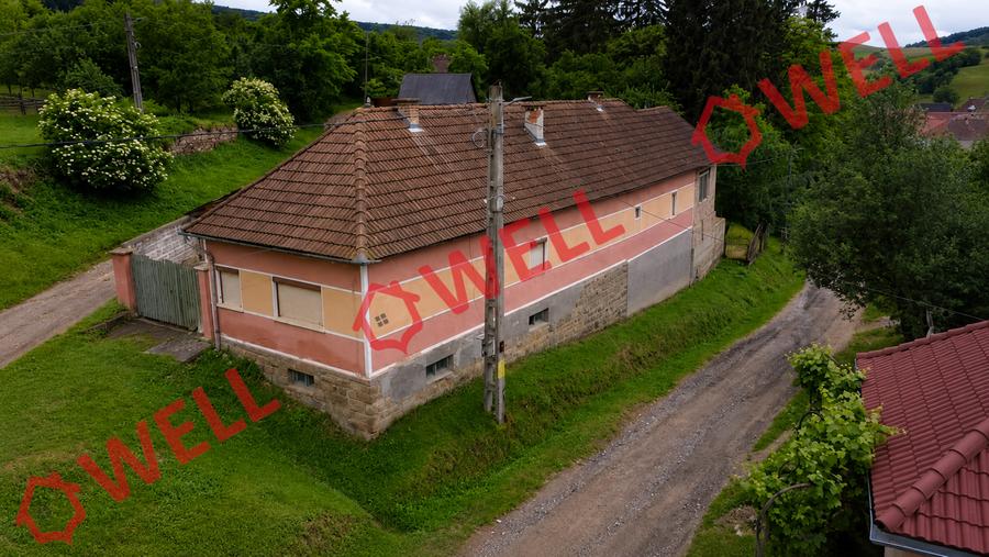 Casă cu 2 camere cu Teren 1048 Mp în Bodoș