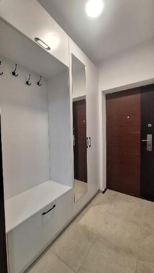 Apartament cu 2 camere semidecomandat în Sânpetru
