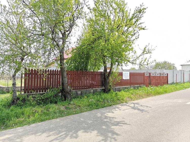 Vand Teren intravilan 1.500 mp situat in oras Odobesti - Negociabil - 2