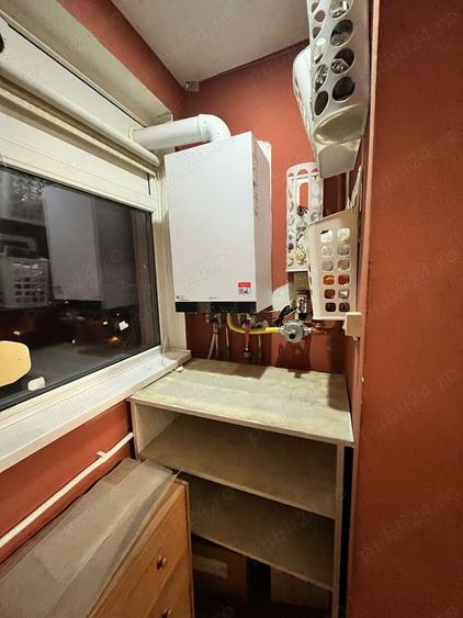 Apartament cu 3 camere decomandat, mobilat în Dacia