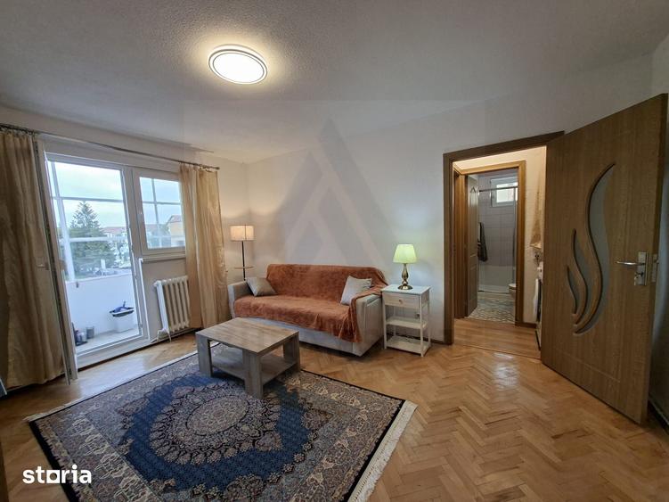 Apartament cu 3 camere în Mihai Viteazul