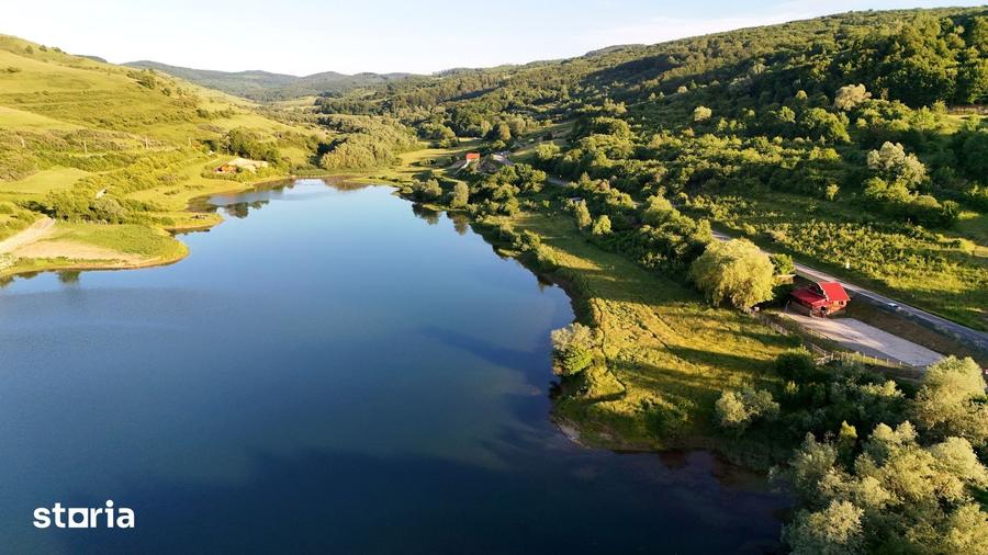 Teren de 5000 mp, în Central