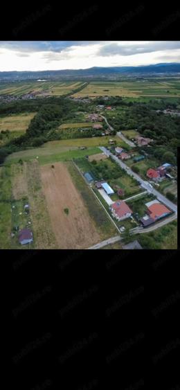 Teren de 1500 mp, în Budești