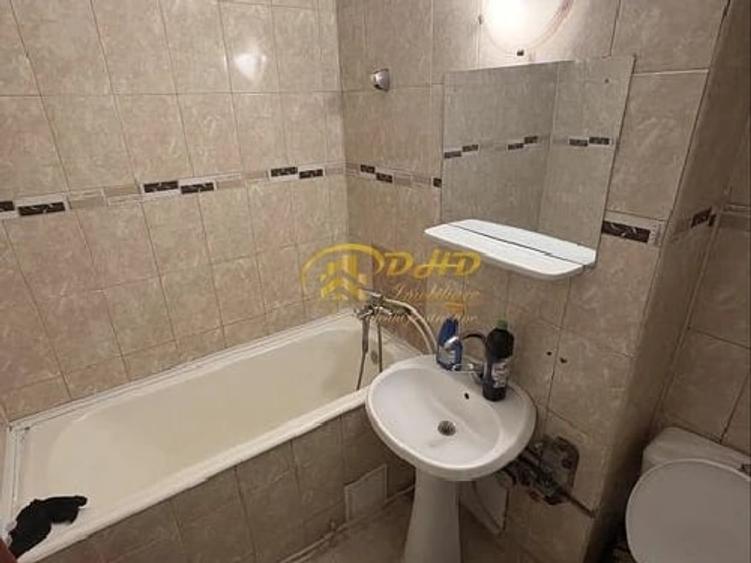 Garsoniera in zona Tatarasi, igienizata si renovata. - 2