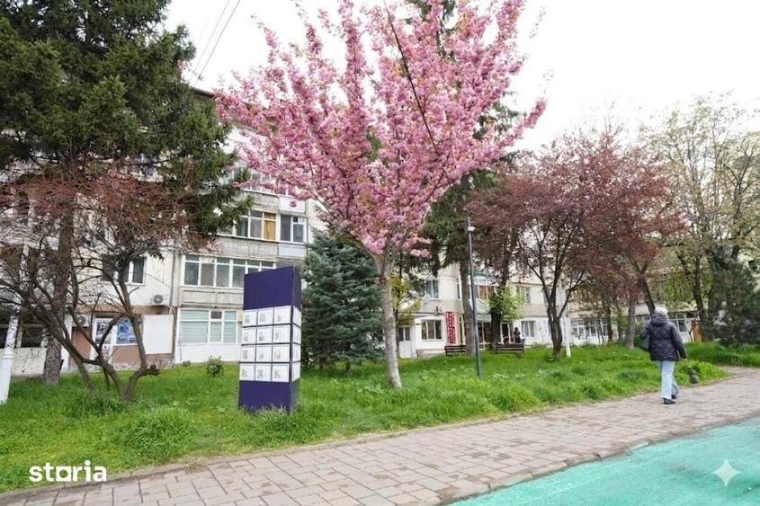 Spațiu comercial, de 24.63 mp, în Central