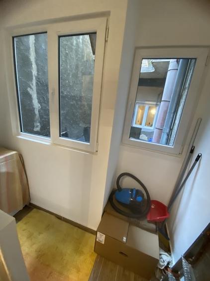 Apartament cu 3 camere semidecomandat, mobilat în Gara de Nord