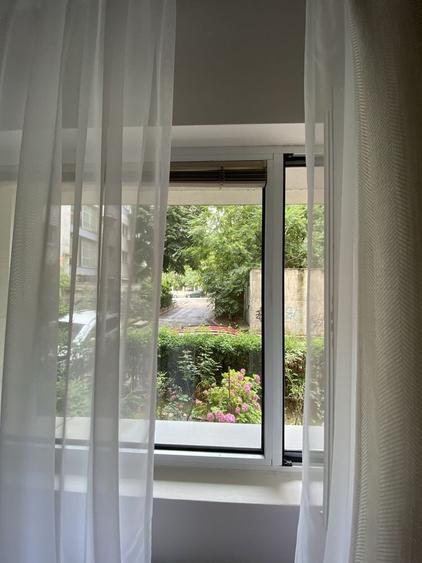 Apartament cu 2 camere decomandat în Banu Manta