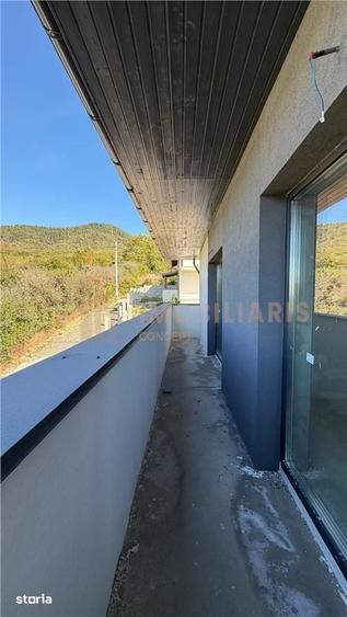 Casă cu 4 camere cu Teren 550 Mp în Valea Borcutului