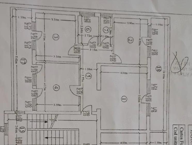 Apartament cu 3 camere decomandat în Est