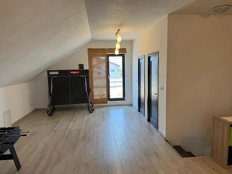 Casă cu Teren 697 Mp în Săcălaz
