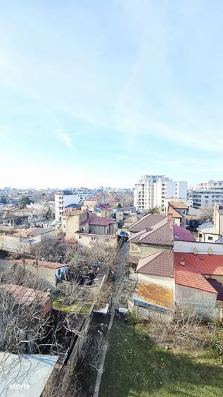 Apartament cu 3 camere semidecomandat, mobilat în Calea Călărașilor