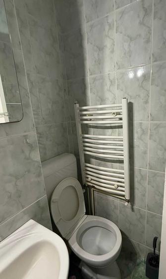Garsonieră decomandată în 7 Noiembrie