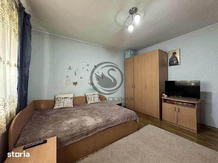 Casă cu 4 camere cu Teren 660 Mp în Central