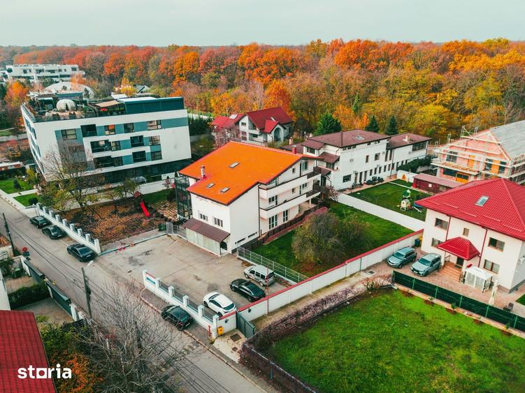 Casă cu Teren 1775 Mp în Central