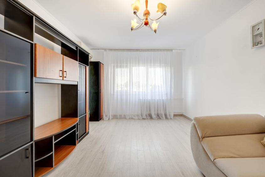 Apartament cu 2 camere decomandat în Colentina